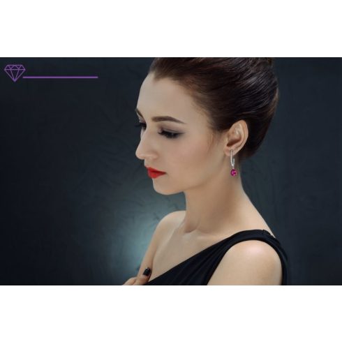 Csábítás fülbevaló